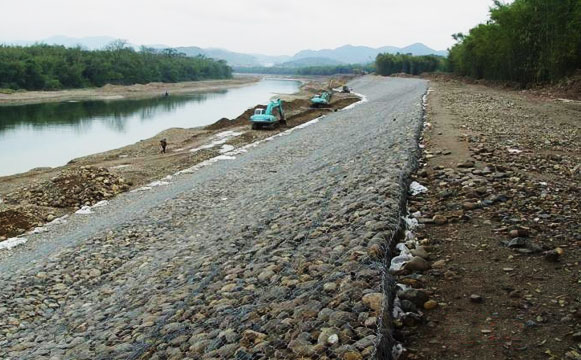 石笼护垫河道应用图片